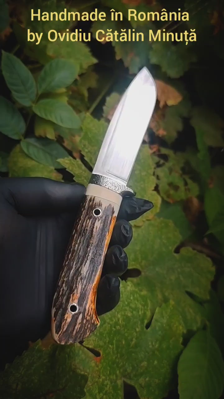 Cuțit de Vânătoare Unicat OCM Blades – Oțel RWL34 & Corn de Cerb